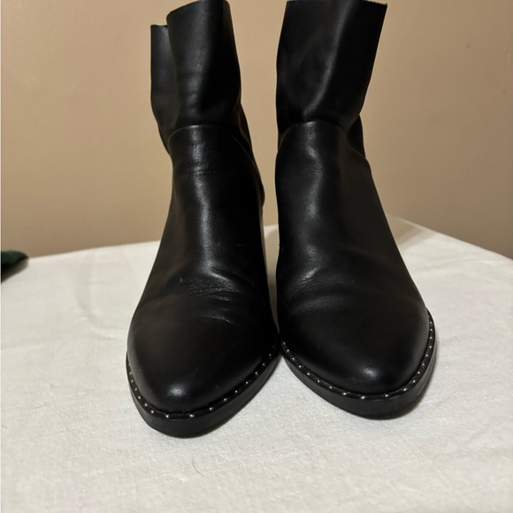 Treasure & Bond Farrah Studded Booties Black Leather Ankle Boots size 7.5 - Picture 5 of 9